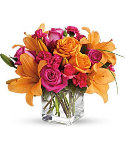 <div id="mark-3" class="m-pdp-tabs-marketing-description">Tres chic! Send that special someone a stylish sentiment with the bright colors of this modern arrangement. Summery hot pinks and oranges are contrasted by the cool clarity of a simple cube vase. An eye-catching everyday choice!</div>
<div id="desc-3">
<ul>
 	<li>Orange asiatic lilies, hot pink and light orange roses, miniature red carnations and a bit of understated greenery.</li>
 	<li>Delivered in a clear glass cube vase.</li>
</ul>
</div>